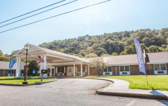 Lee County Care And Rehabilitation Center