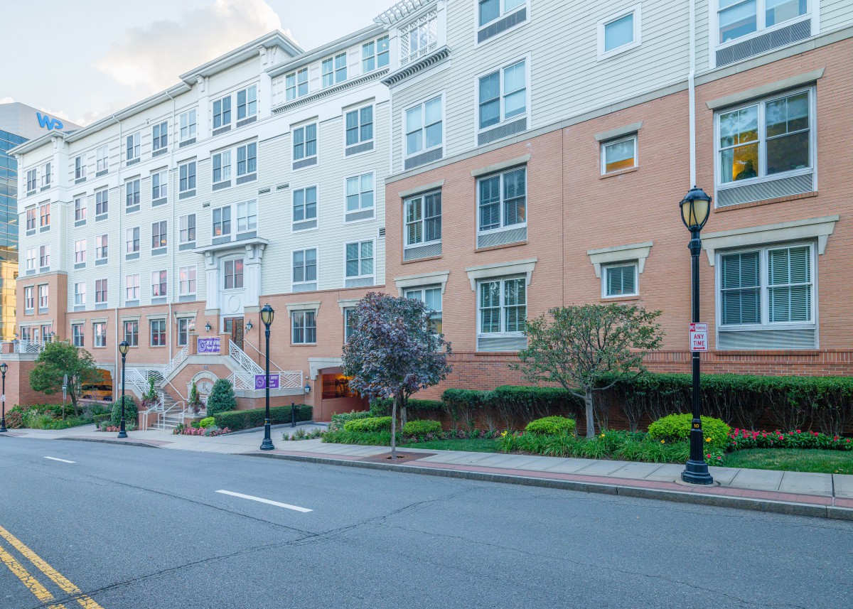 Kensington White Plains