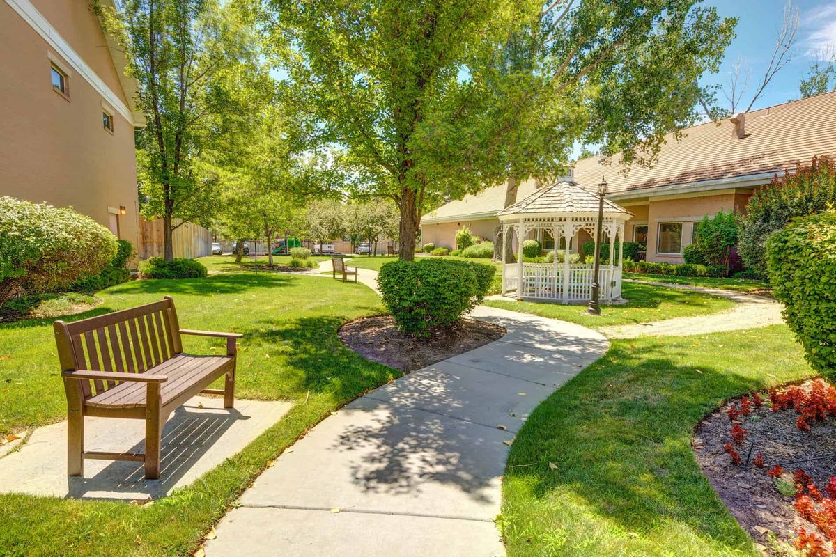 The Auberge at Aspen Park