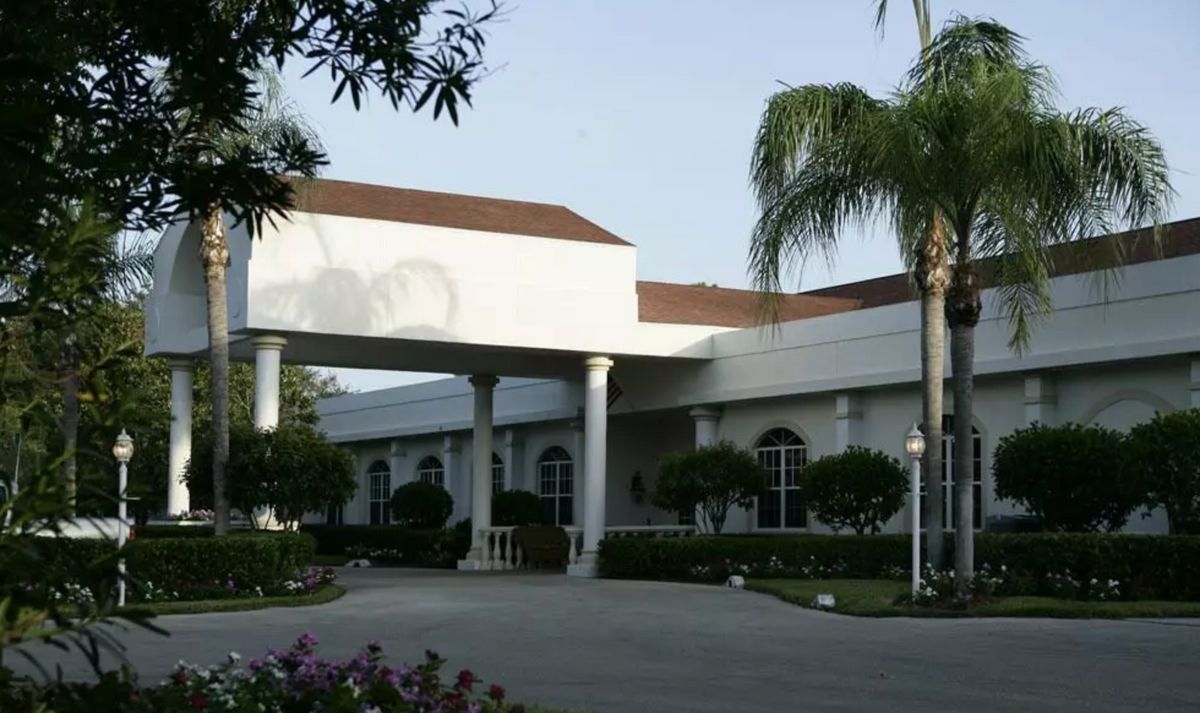 Naples Green Village