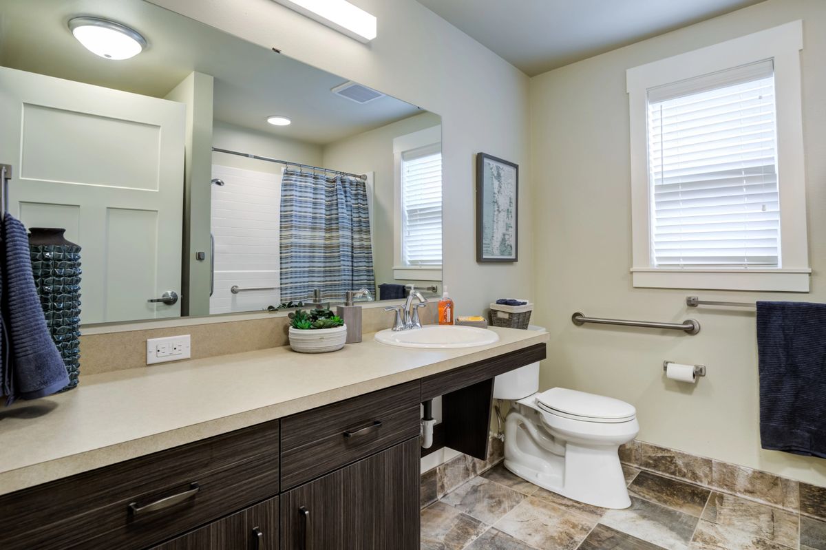 Mirror Lake Village Senior Living Community