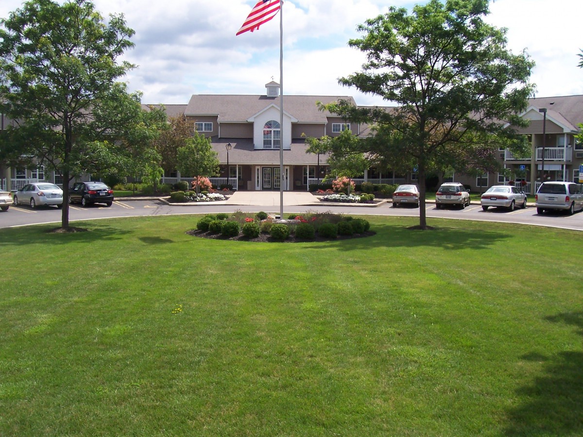 College Greene Senior Apartments