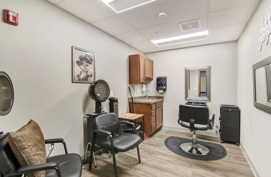 Suite Living Senior Care - North St. Paul