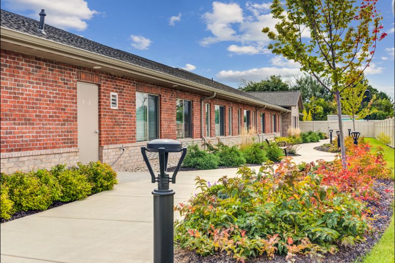 Lakewood Memory Care & Transitional Assisted Living