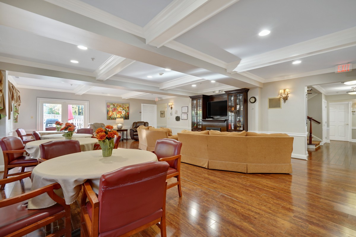 Fox Trail Memory Care Living at Cresskill