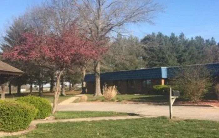 Hickory Manor