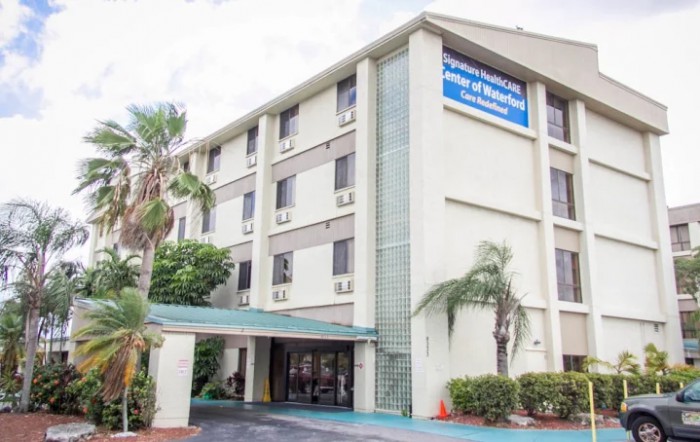 Signature Healthcare Center Of Waterford