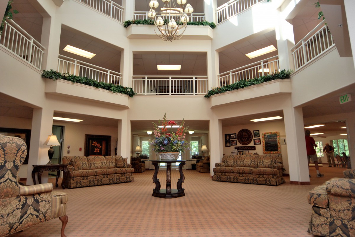 Colonial Harbor