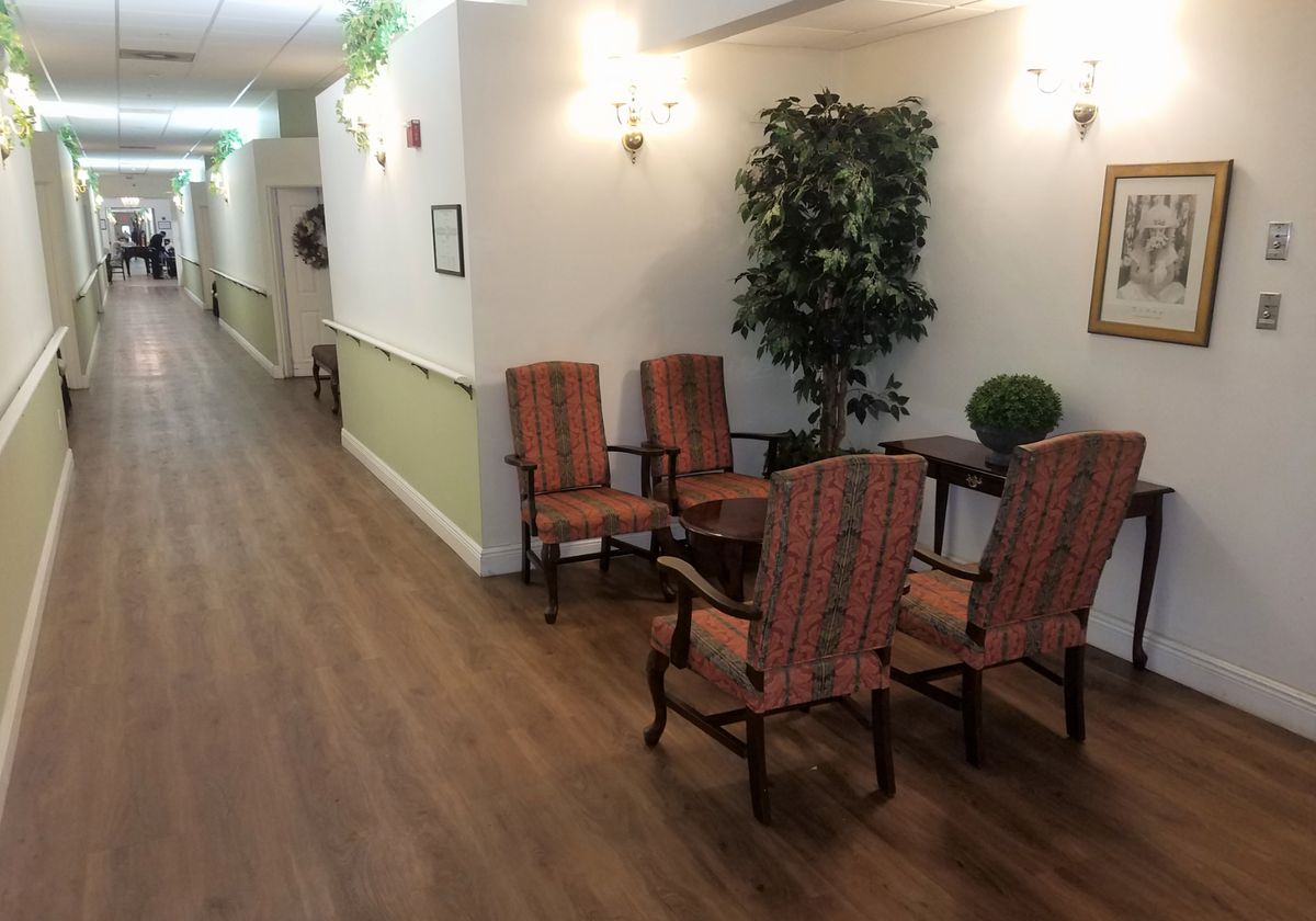 Palm's Edge Assisted Living And Memory Care