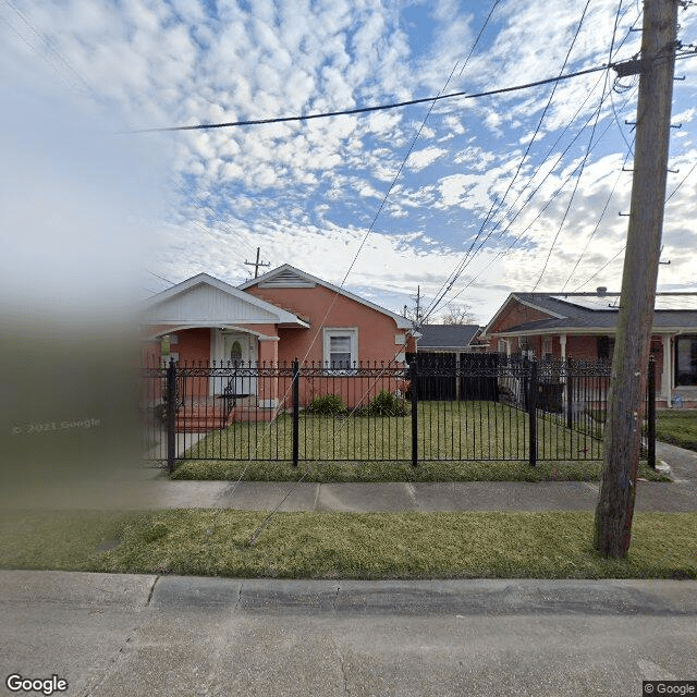 Attentive Resideces LLC