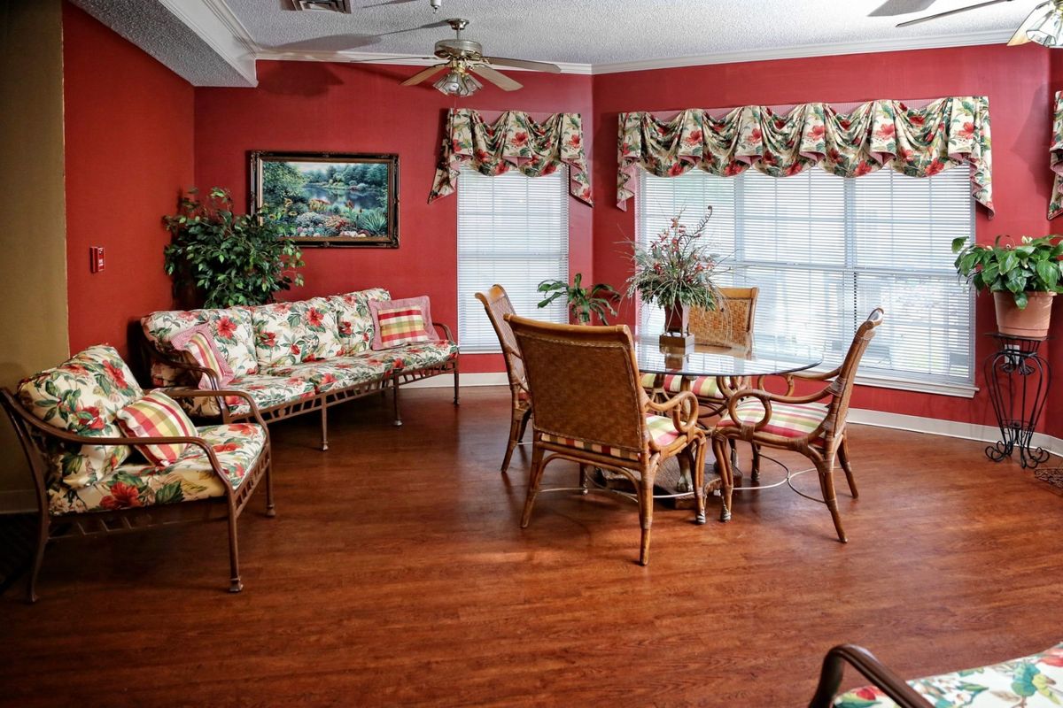 Maple Court Senior Care