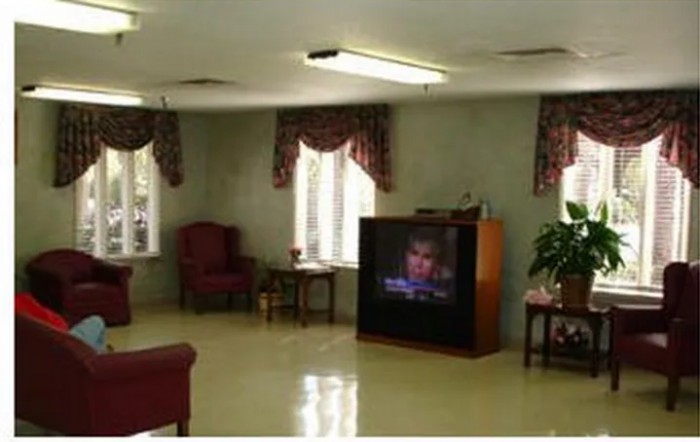 Azalealand Nursing Home