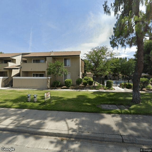 Ming Gardens Apartments