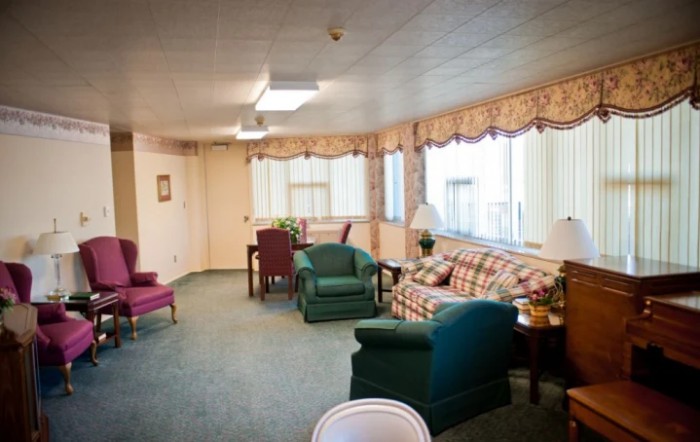 Evenglow Lodge