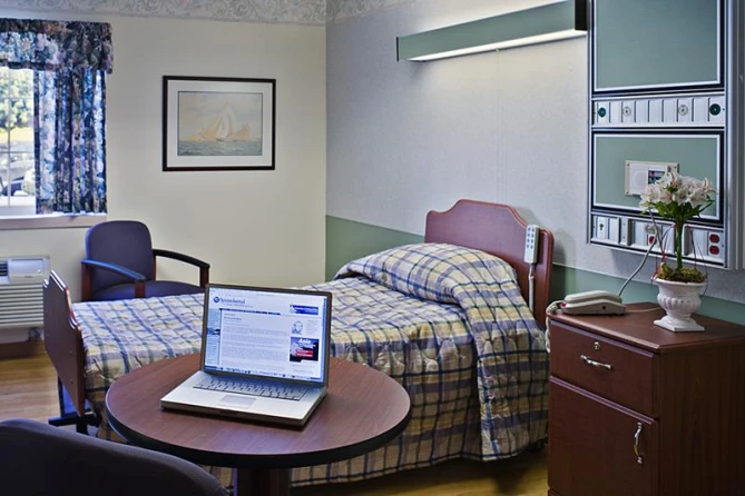 Autumn Lake Healthcare at Spa Creek