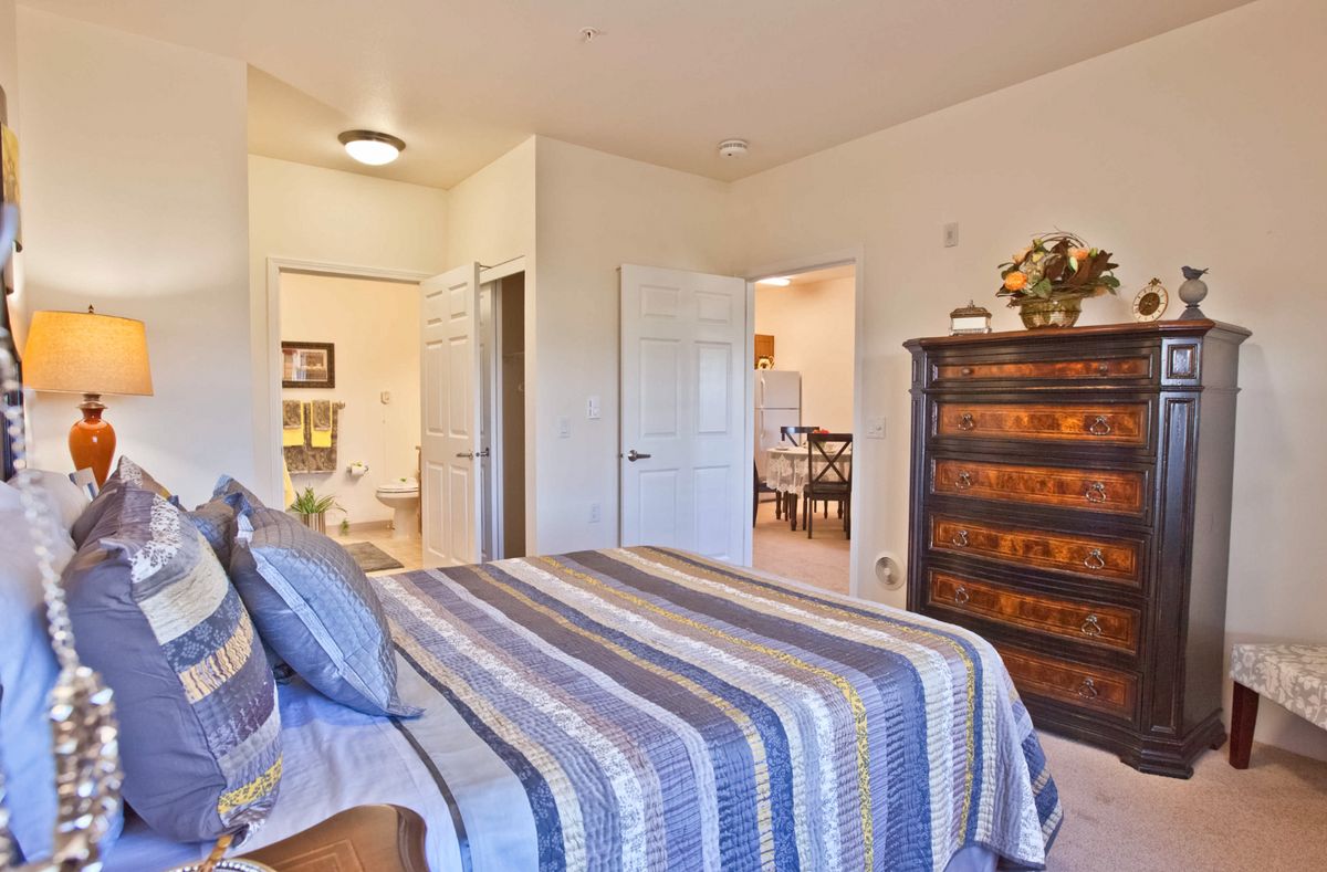 Pioneer Ridge Gracious Retirement Living
