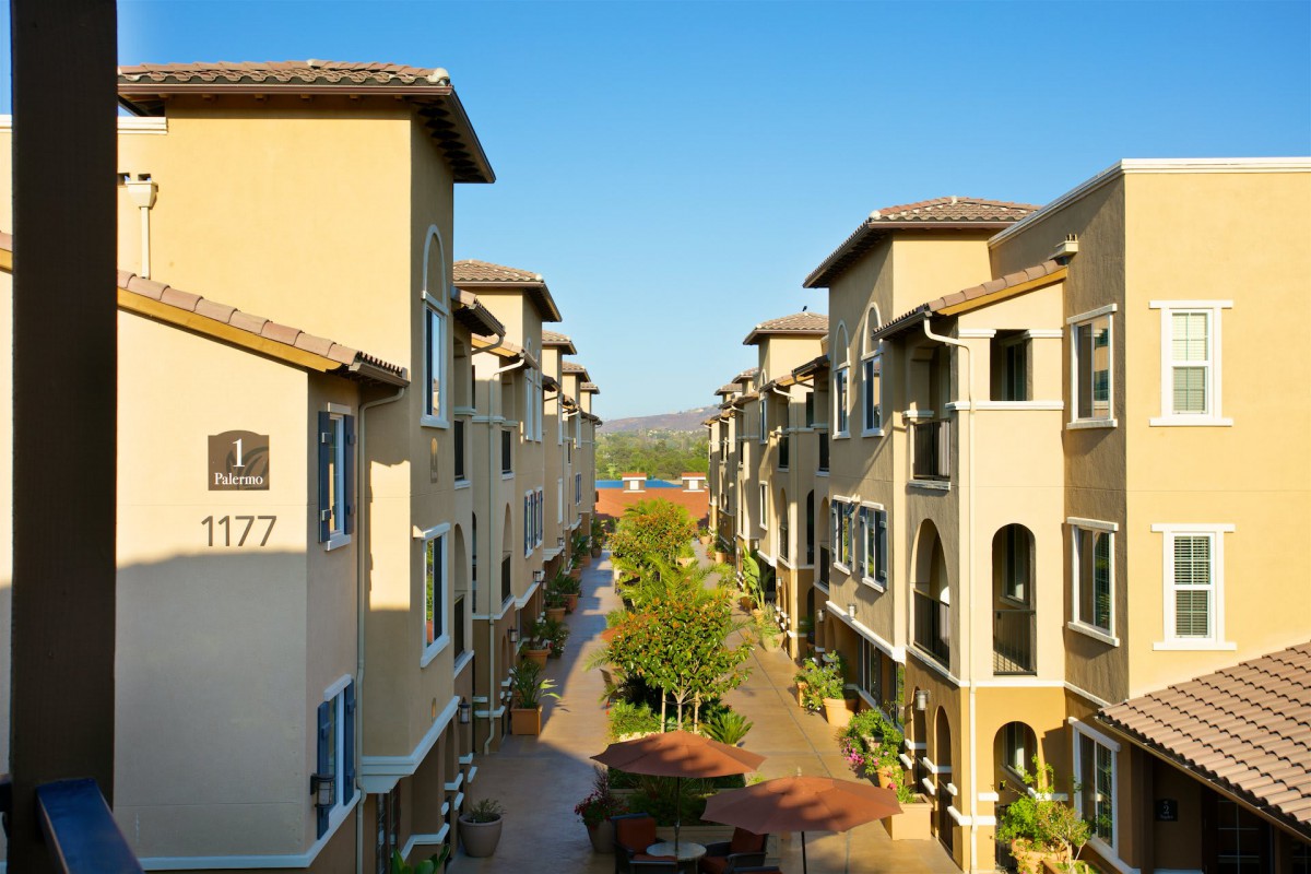 Meridian At Lake San Marcos