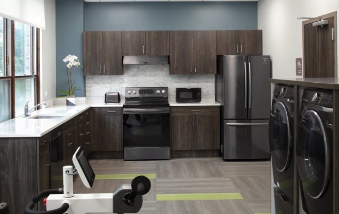 Elevate Care Waukegan