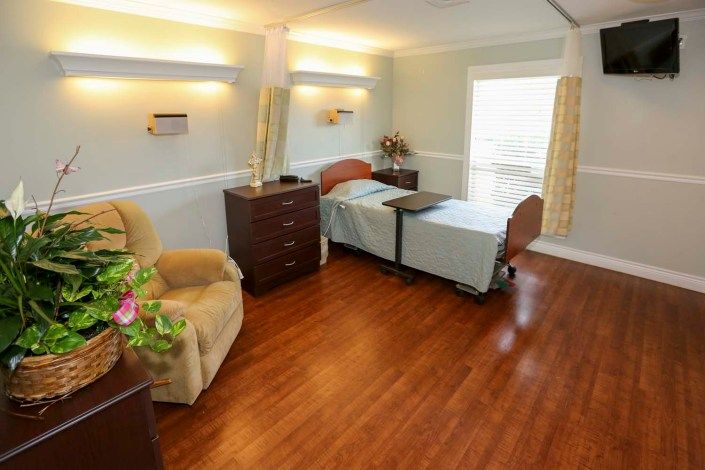 Northern Oaks Living & Rehabilitation Center
