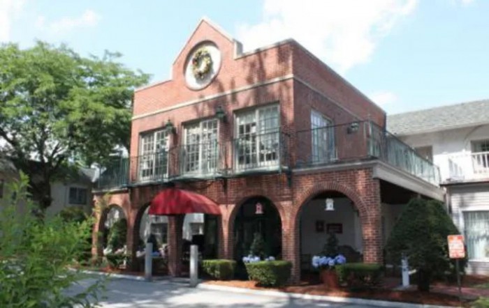 Blaire House Of Tewksbury
