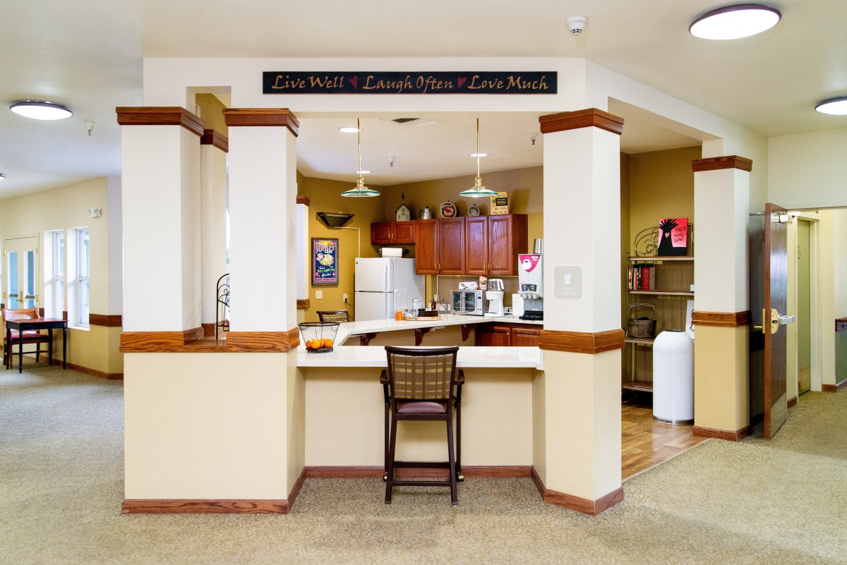 Astoria Senior Living & Memory Care Tracy
