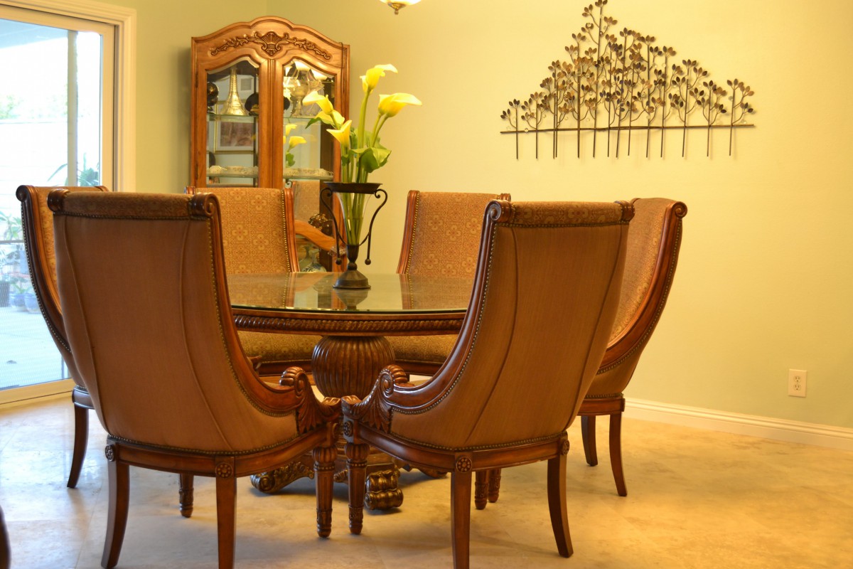 Loving Care Senior Home