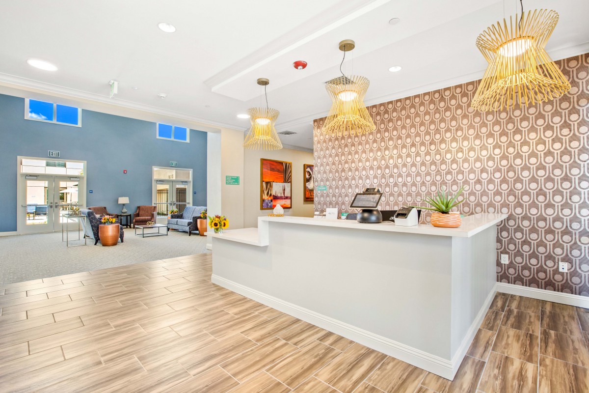 Aqua Ridge Of Montclair