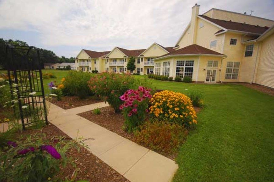 Parkwood Heights Senior Living Community