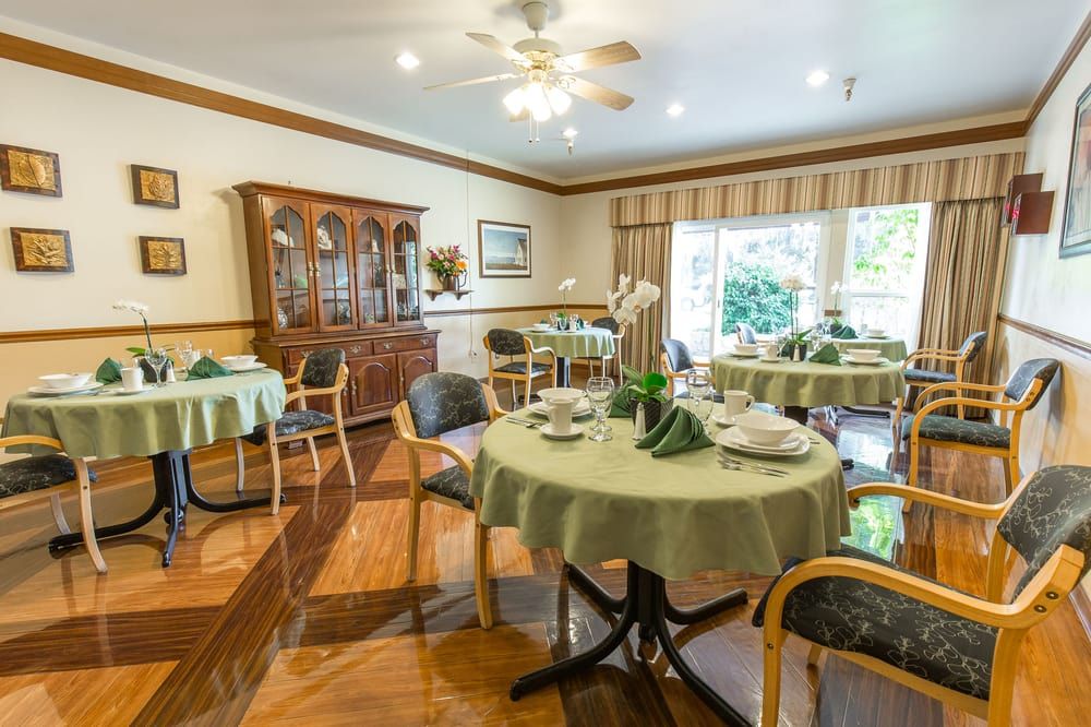Windsor Gardens Care Center Of Hayward