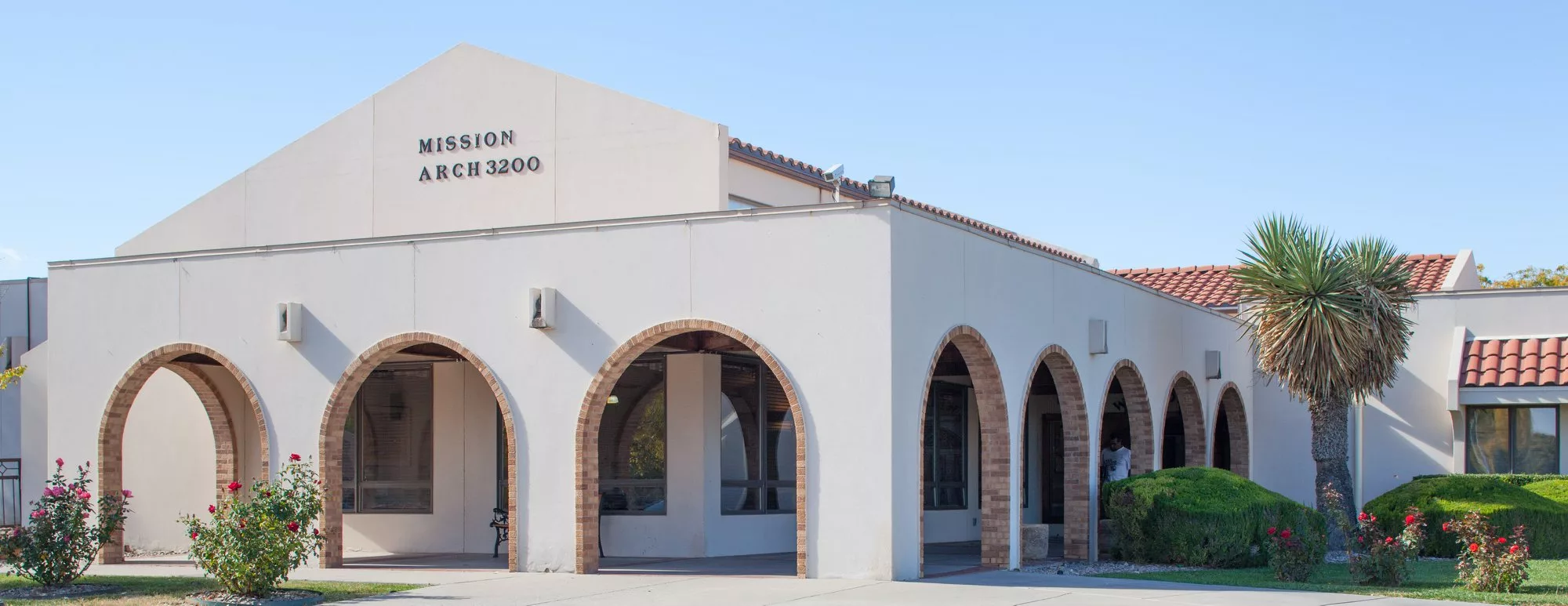 Mission Arch Center
