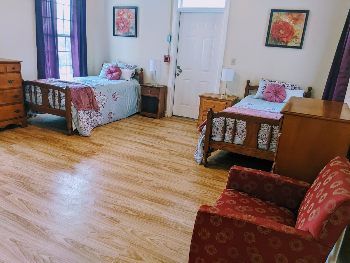 Ridge Manor Residential Memory Care - Calhoun