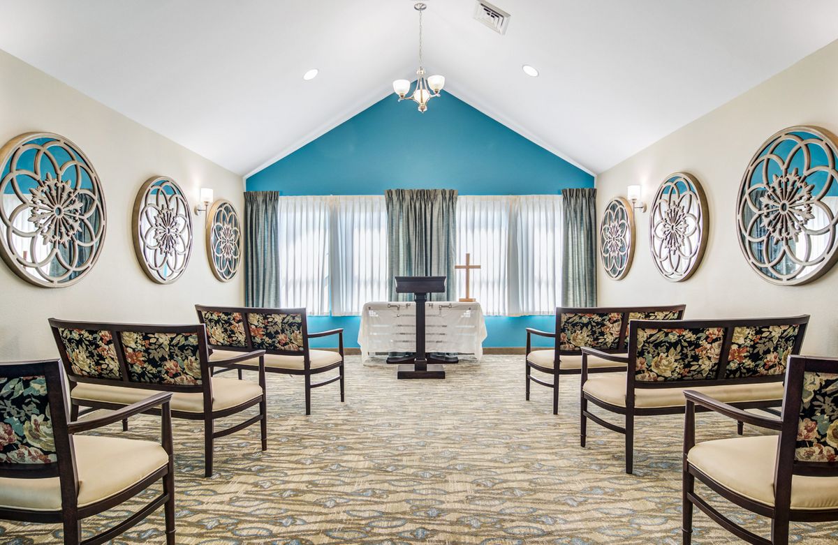 Cottonwood Estates Gracious Retirement Living