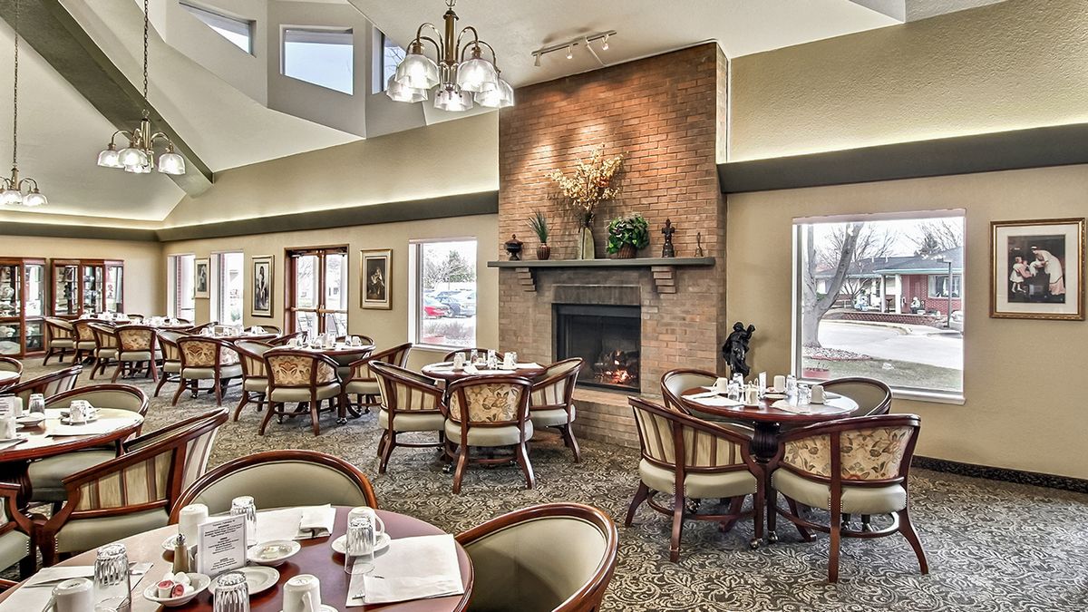 Holiday Montvale Estates