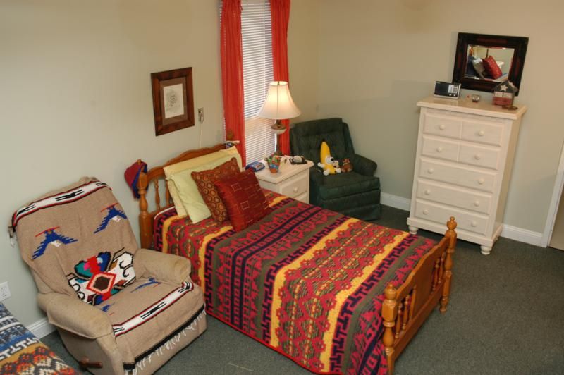 Ashbury Manor