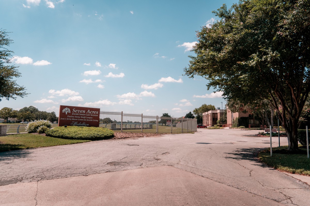 Seven Acres Jewish Senior Care Services