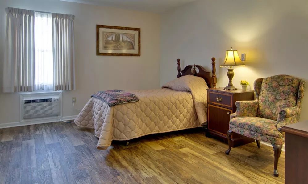 The Arbors at Lakeview Bend