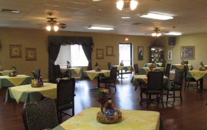 Macon Health Care Center