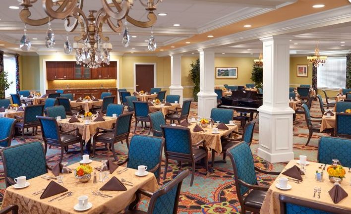 The Bristal At Lake Grove