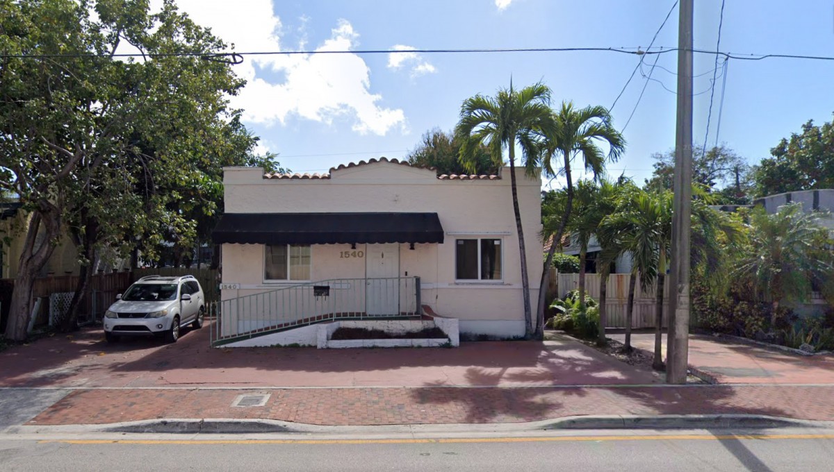 El Paraiso Home