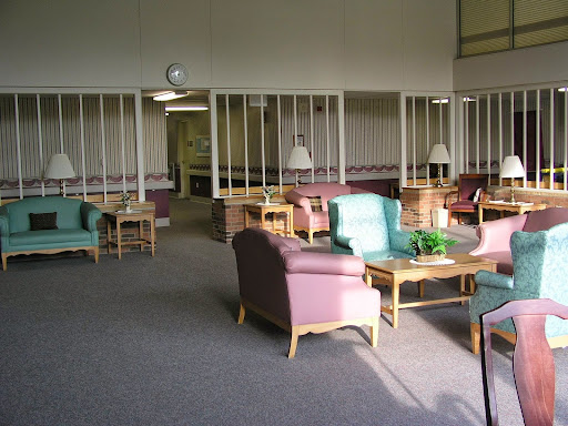 Royal Oaks Care Center