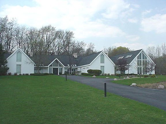 Shepherd Premier Living Crystal Lake II