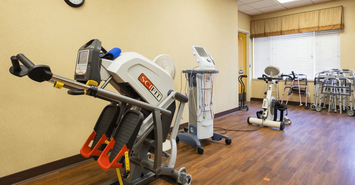 Rolling Hills Health & Rehab
