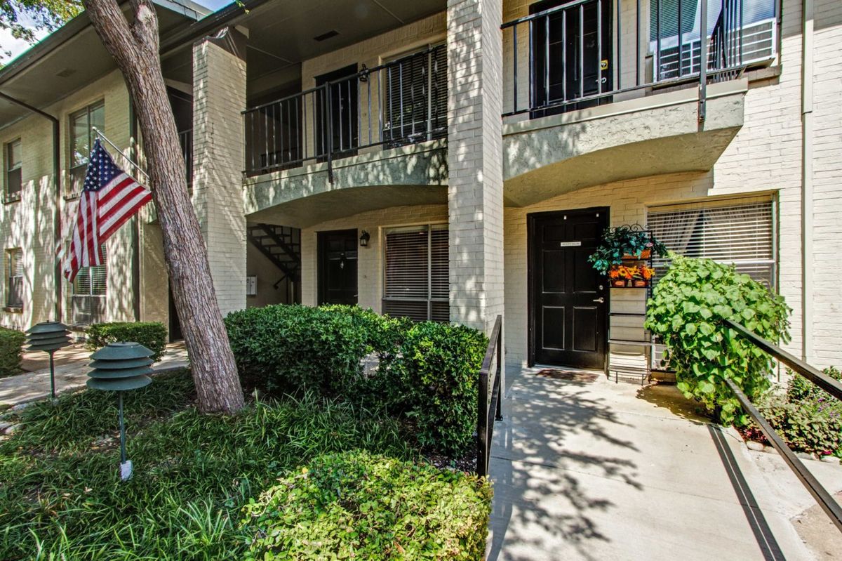 Meadowstone Place