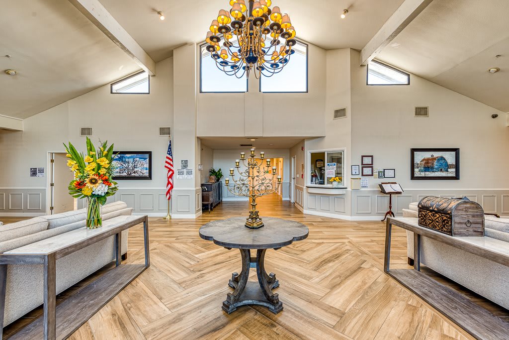 Pacifica Senior Living Northridge