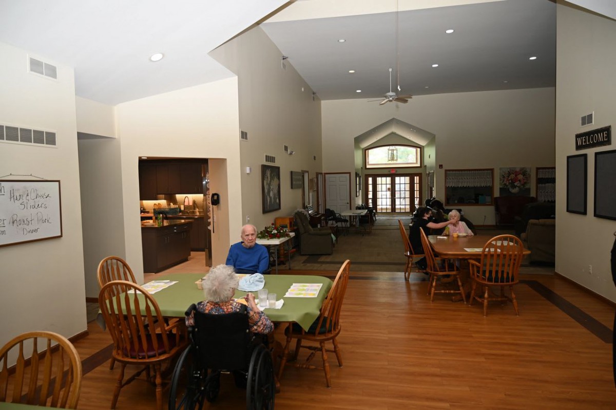 Leisure Manor Residence For Srs