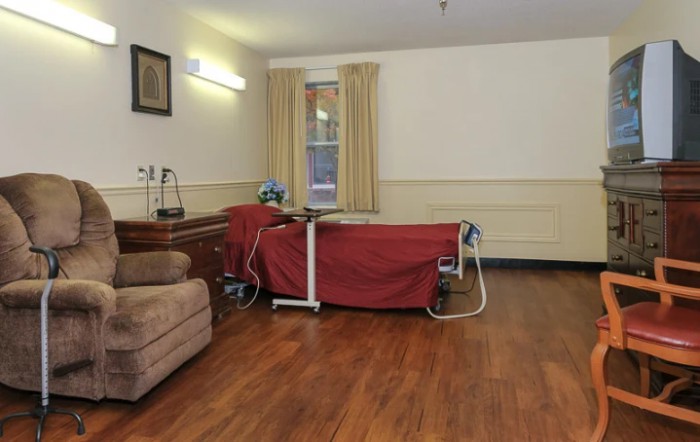Life Care Center Of Waynesville