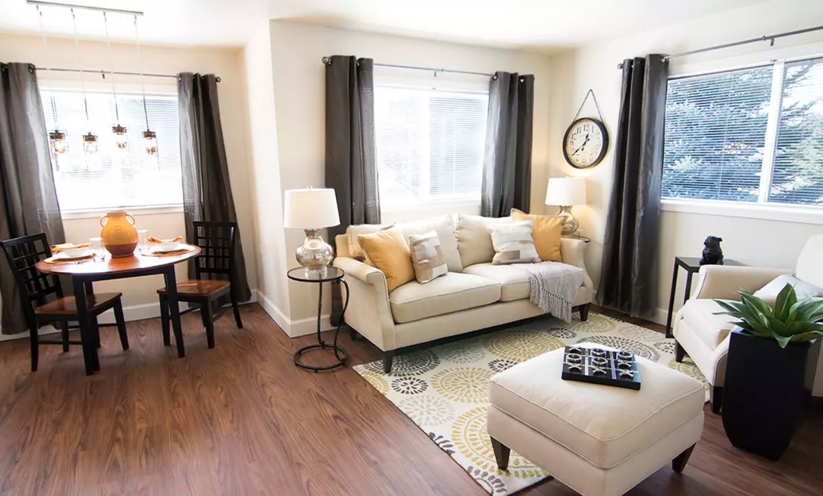 Regency Village at Redmond