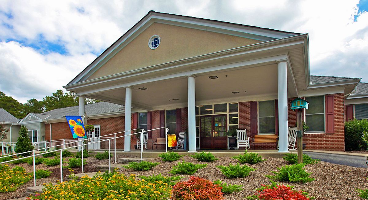 Commonwealth Senior Living at Gloucester House