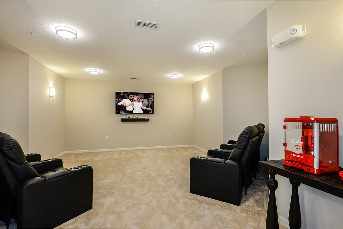 Album Monterey Pointe 55+ Active Adult Apartment Homes
