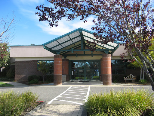 Healdsburg District Hospital
